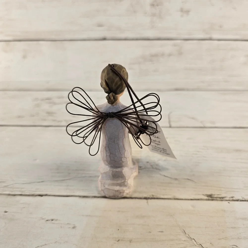 Willow Tree Angel of Prayer Ornament Susan Lordi Demdaco Kneeling Figure 4 inch